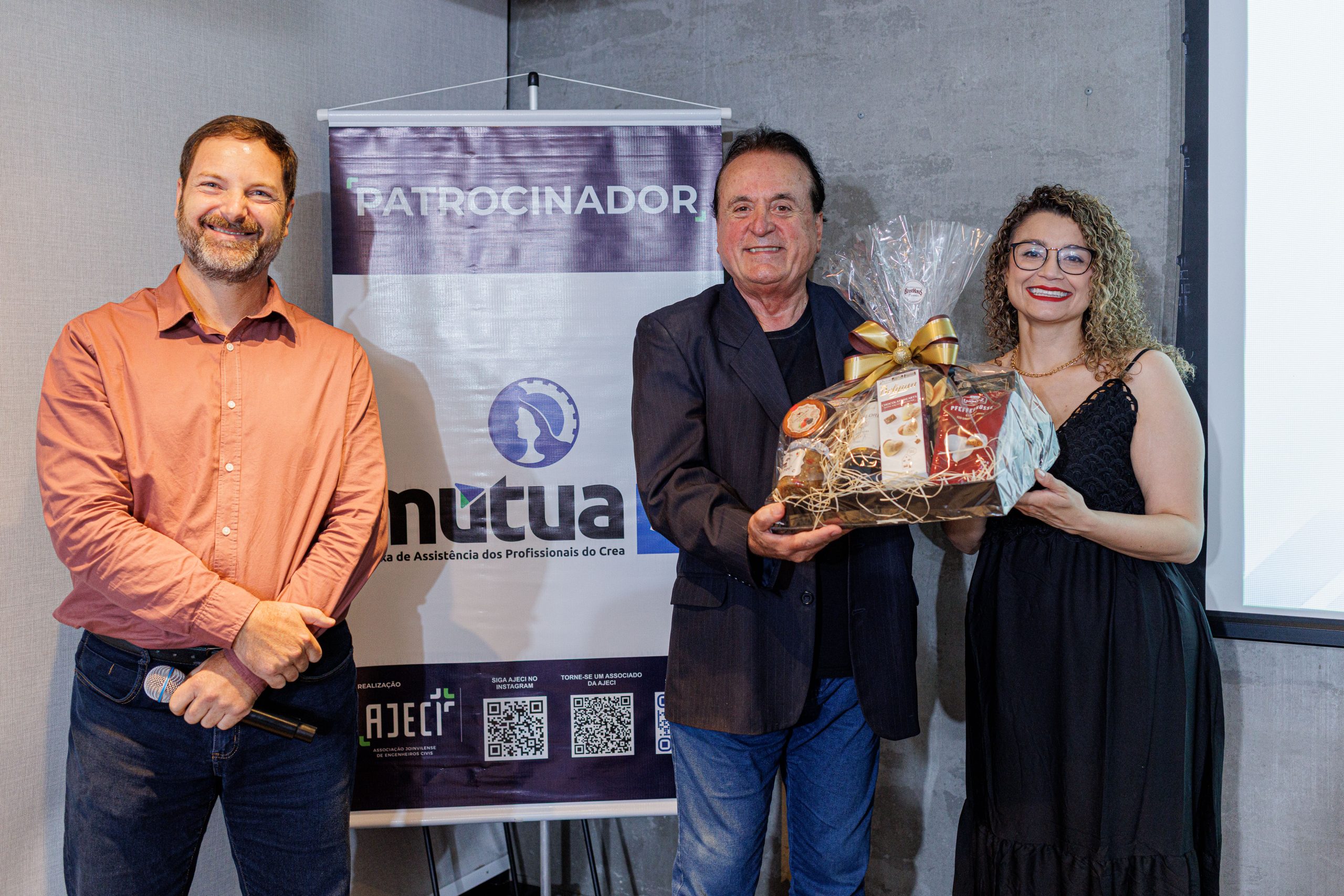 CICLO DE PALESTRAS AJECI 2025_281125-258