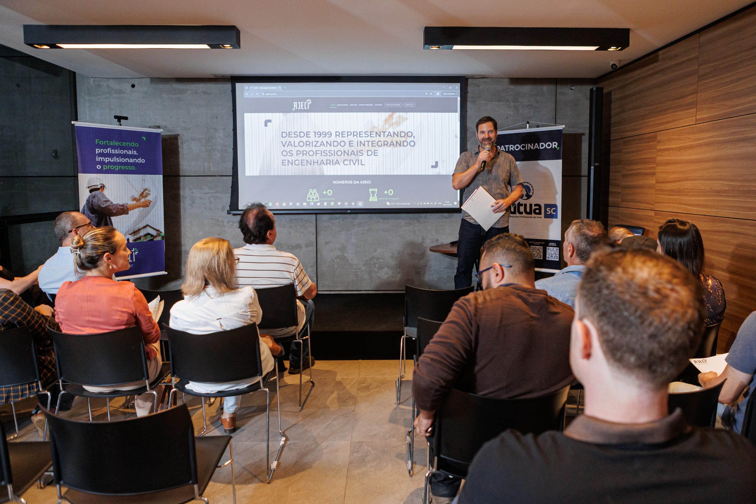 CICLO DE PALESTRAS AJECI_NOV 2025-63