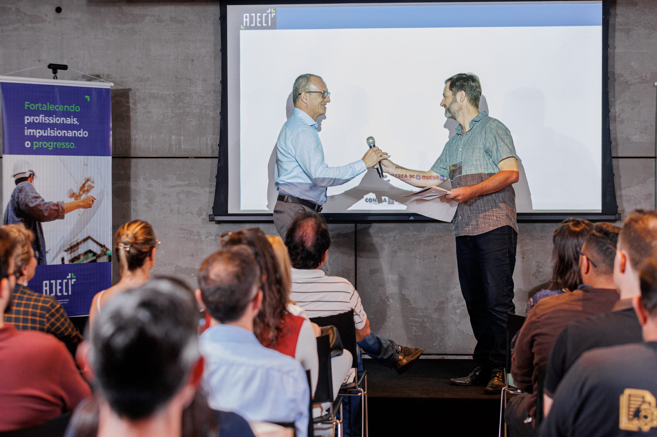 CICLO DE PALESTRAS AJECI_NOV 2025-83